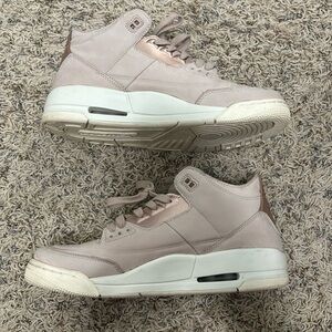 Jordan 3 particle beige